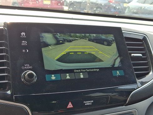 Used 2022 Honda Pilot Sport image 18