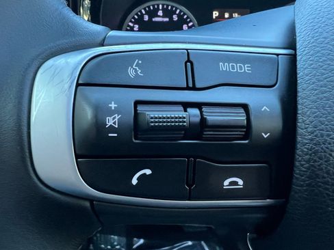 Used 2023 Kia K5 GT-Line image 36