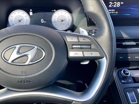 Used 2024 Hyundai Palisade Calligraphy image 25