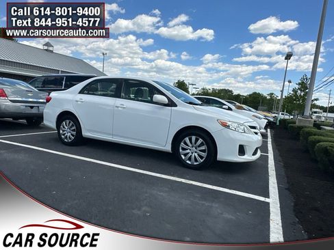 Used 2012 Toyota Corolla LE FWD image 3