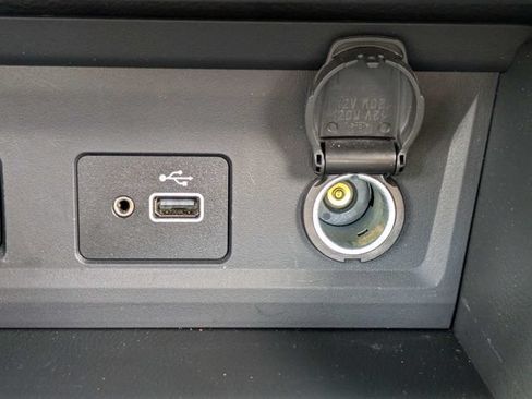 Used 2025 Nissan Sentra S FWD image 22