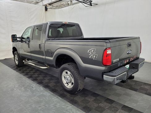 Used 2016 Ford F250 XLT w/ XLT Value Package image 3