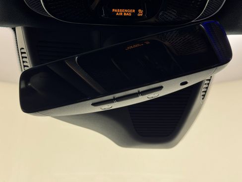 Used 2022 Mercedes-Benz S 500 4MATIC w/ AMG Line Package image 43