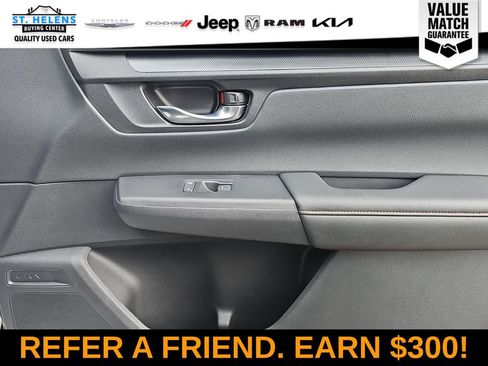Used 2025 Honda CR-V Sport-L image 28