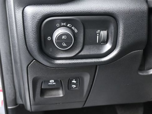 Used 2021 RAM 1500 Big Horn AWD/4WD image 16