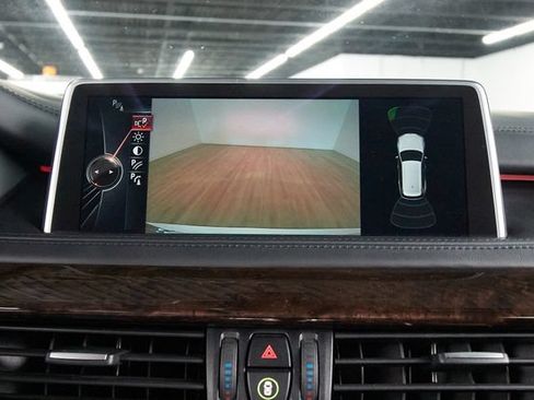 Used 2015 BMW X5 xDrive50i AWD/4WD image 14