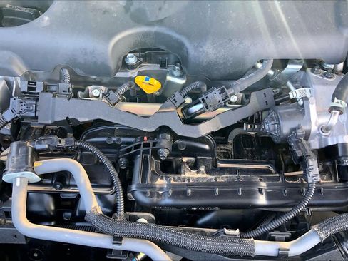 Used 2024 Toyota RAV4 Limited w/ Advanced Technology Package AWD/4WD image 33