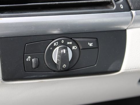 Used 2010 BMW X5 M image 28