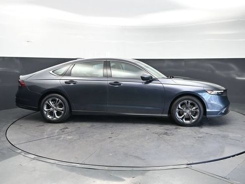 Used 2024 Honda Accord EX image 4