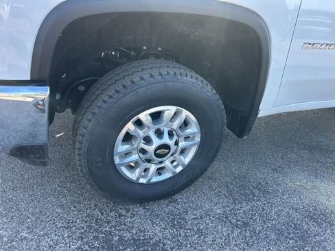 New 2026 Chevrolet Silverado 2500 W/T w/ WT Convenience Package AWD/4WD image 10