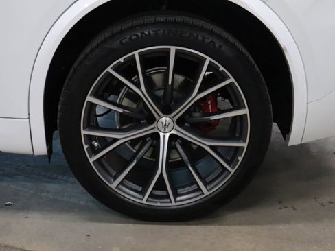 Used 2023 Maserati Grecale Modena image 32