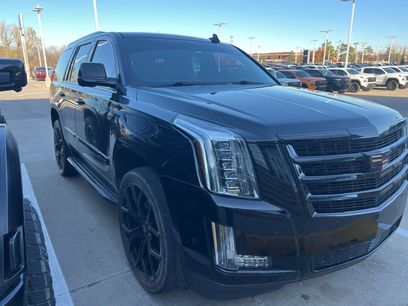 Used 2019 Cadillac Escalade Luxury