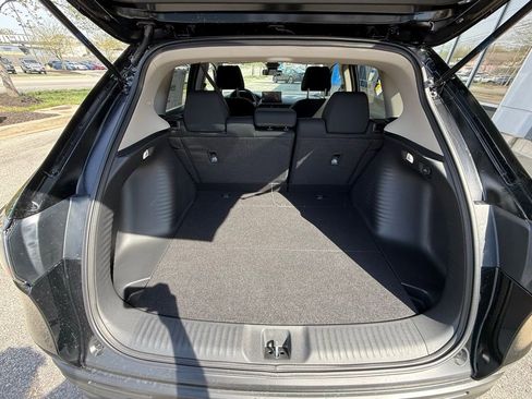 New 2026 Honda HR-V LX image 31