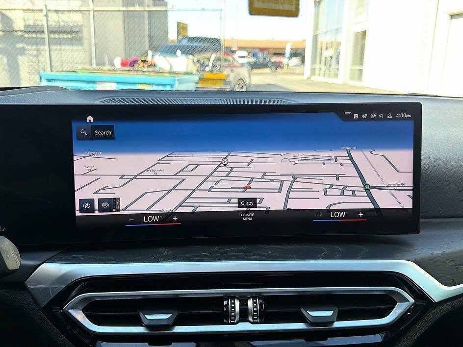 Used 2023 BMW 330i Sedan w/ Premium Package RWD image 12