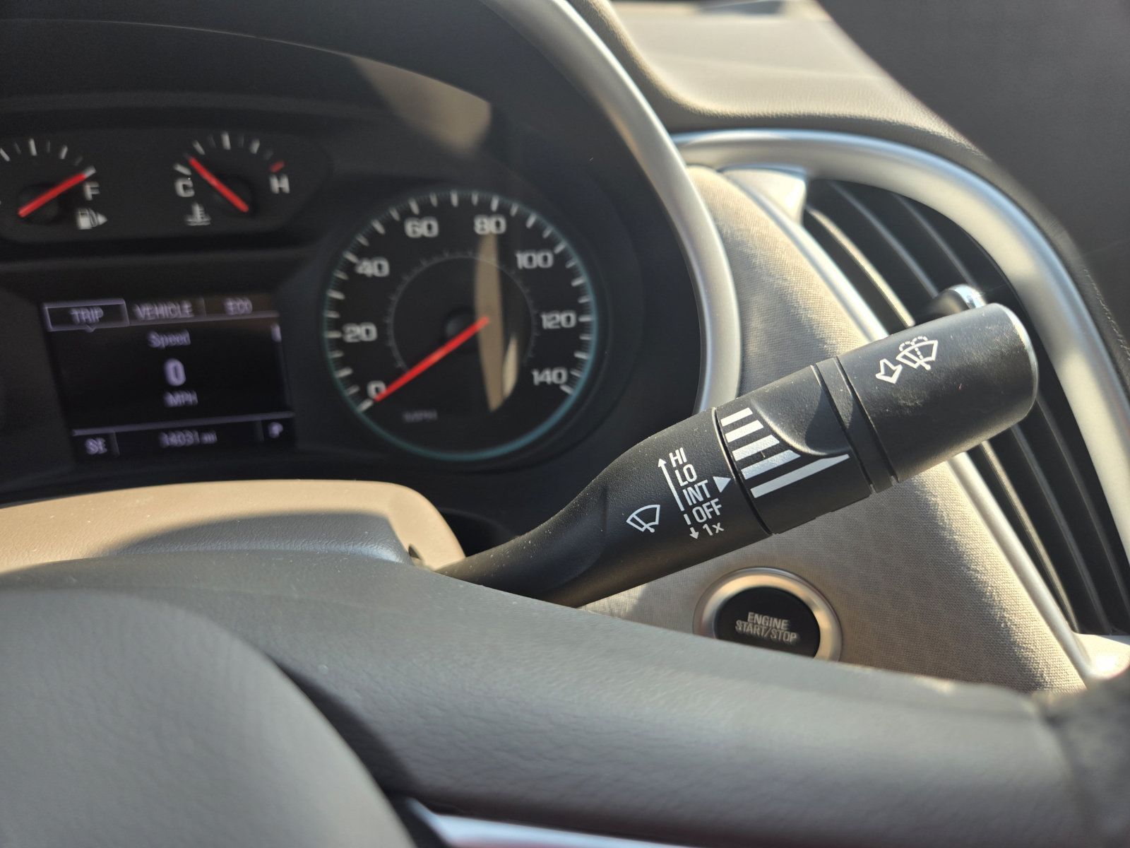 Used 2022 Chevrolet Malibu LS FWD image 17
