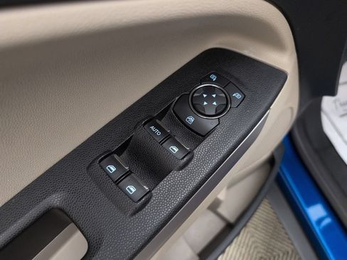Used 2021 Ford EcoSport S FWD image 32