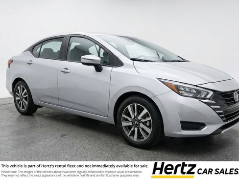 Used 2025 Nissan Versa SV FWD image 1