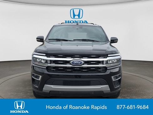 Used 2024 Ford Expedition Max Limited AWD/4WD image 8