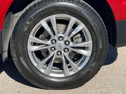 Used 2020 Cadillac XT5 Premium Luxury image 2