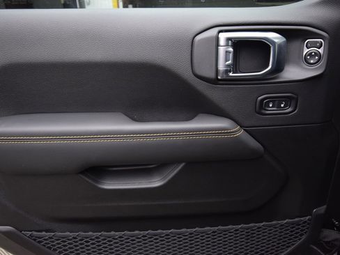 New 2026 Jeep Gladiator Sport image 32