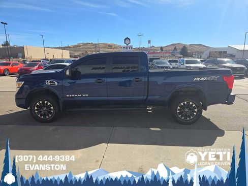 Used 2019 Nissan Titan PRO-4X w/ Pro-4x Convenience Package image 6