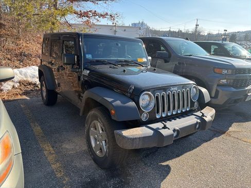 Used 2018 Jeep Wrangler Unlimited Sport S image 5