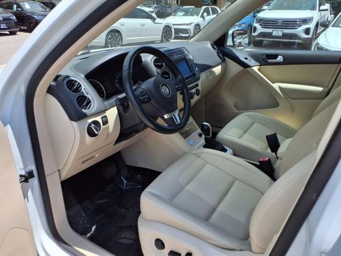 Used 2017 Volkswagen Tiguan Wolfsburg Edition FWD image 15