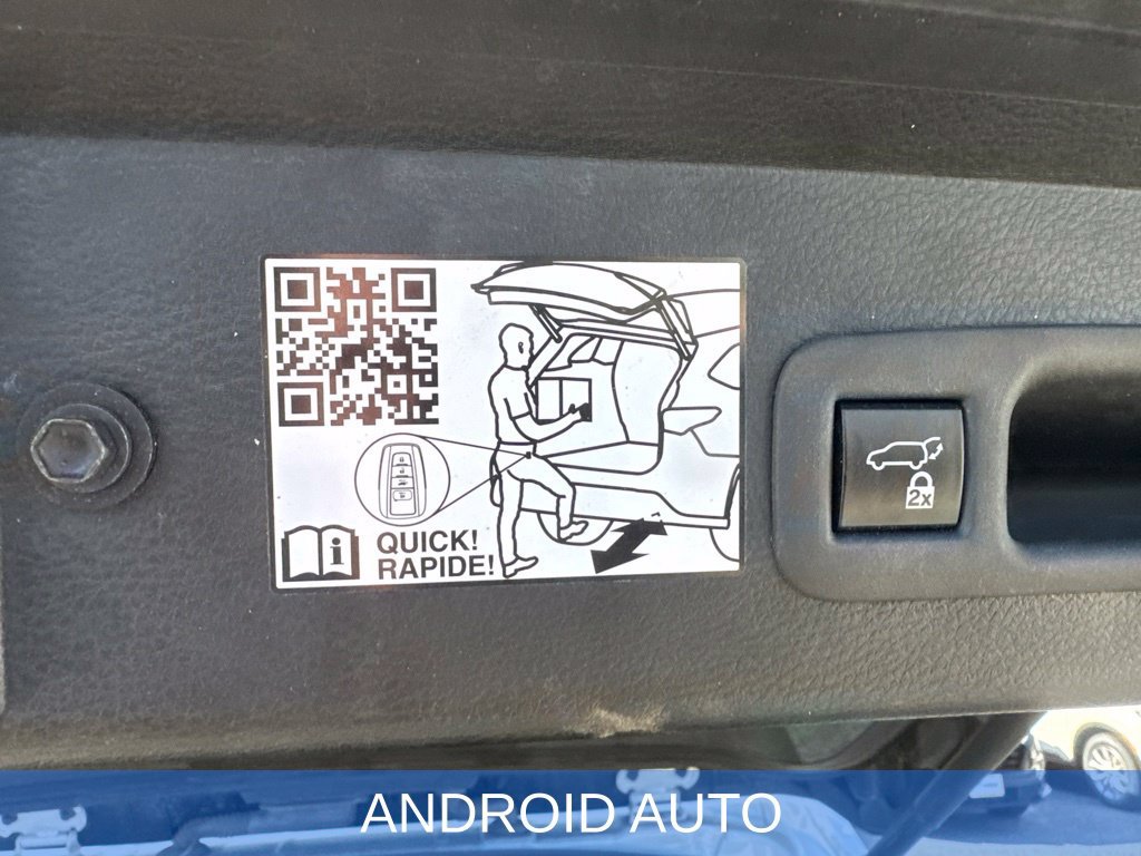 Used 2023 Toyota Sienna XLE FWD image 11