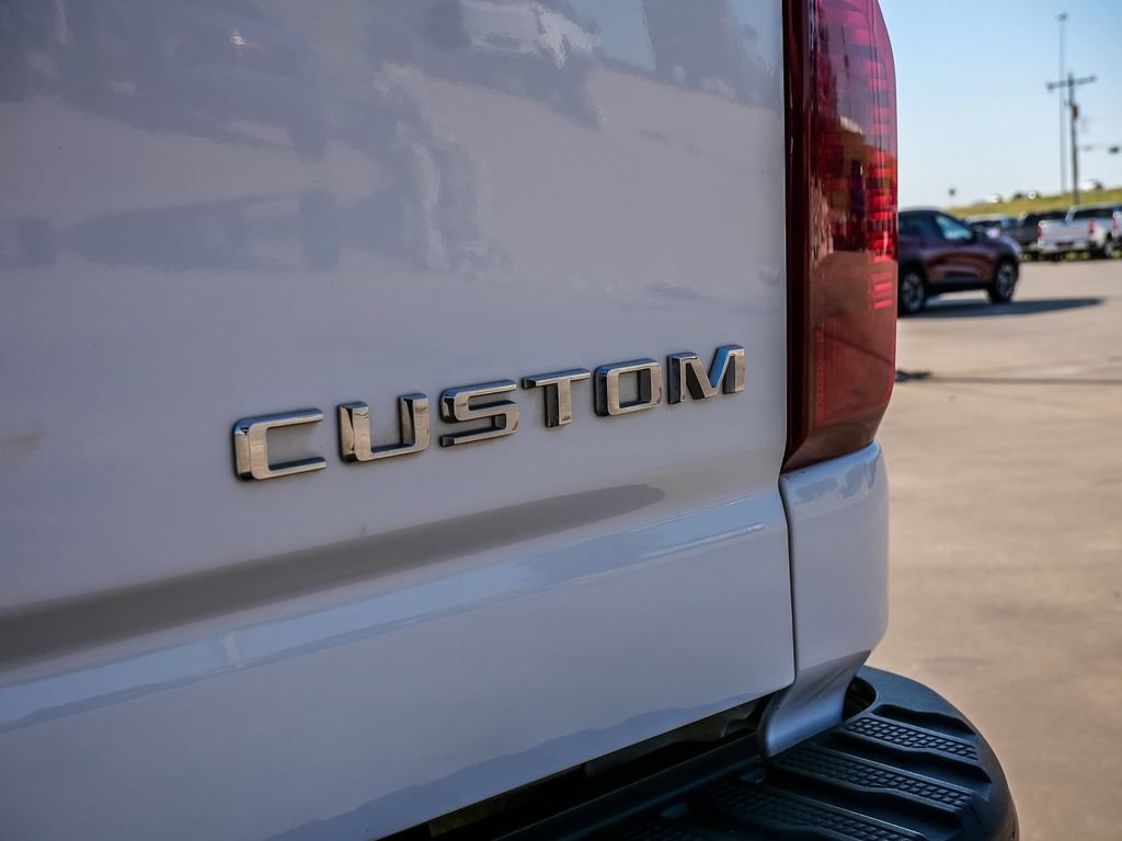 Used 2024 Chevrolet Silverado 2500 Custom w/ Custom Value Package AWD/4WD image 14