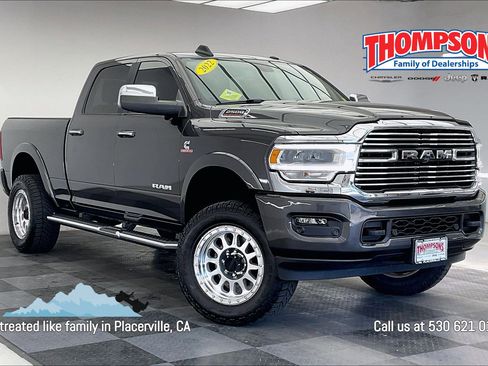 Used 2022 RAM 2500 Laramie AWD/4WD image 1