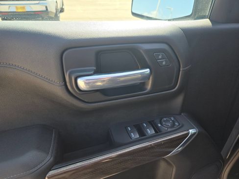 Used 2021 Chevrolet Silverado 1500 LT w/ Texas Edition Plus RWD image 12