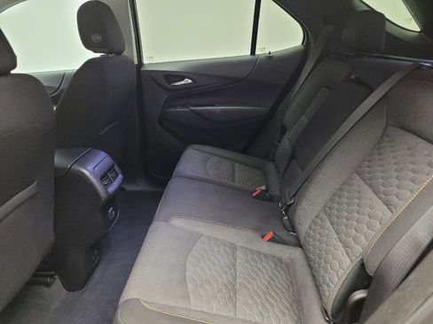 Used 2021 Chevrolet Equinox LT AWD/4WD image 18