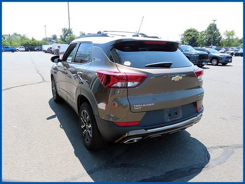 Used 2022 Chevrolet TrailBlazer ACTIV AWD/4WD image 5