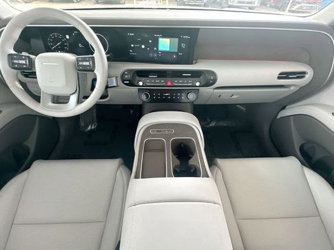 Used 2026 Hyundai Palisade SEL FWD image 24