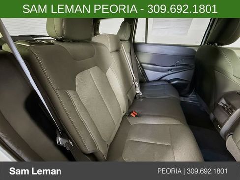 New 2026 Jeep Cherokee Laredo AWD/4WD image 25