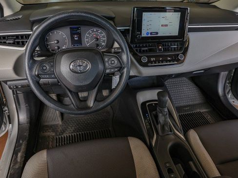 Used 2024 Toyota Corolla LE FWD image 19