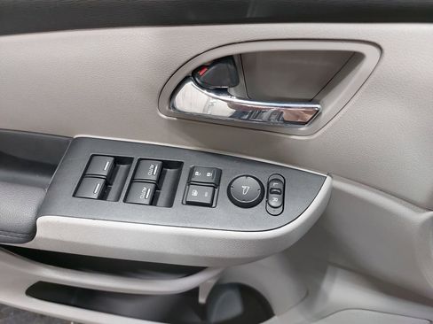 Used 2016 Honda Odyssey EX-L image 29