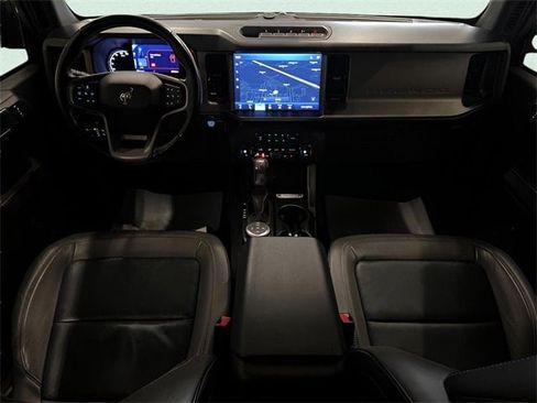 Used 2021 Ford Bronco Outer Banks w/ Sasquatch Package image 13