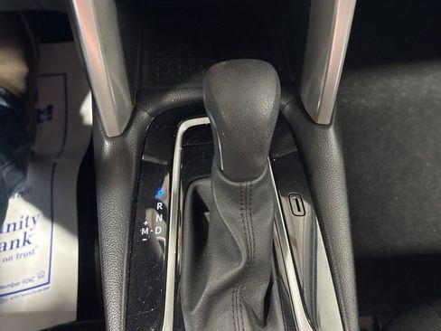 Used 2024 Toyota Corolla Cross LE image 20