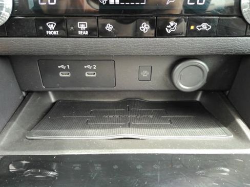 Used 2025 Mitsubishi Outlander SE FWD image 45