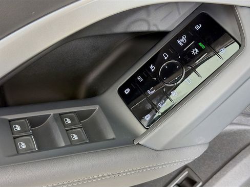 New 2026 Audi Q5 Premium Plus AWD/4WD image 17
