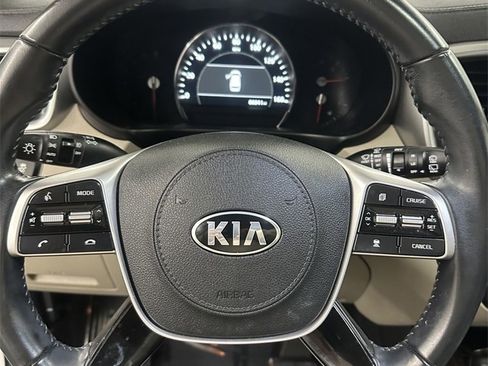 Used 2020 Kia Sorento EX image 16