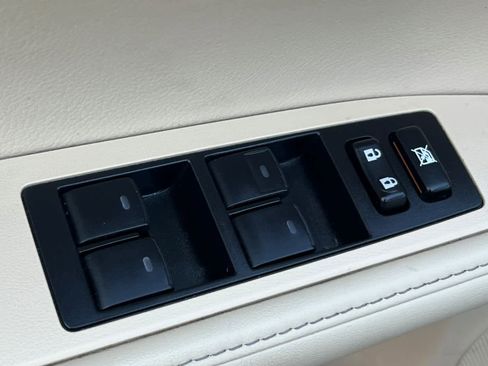 Used 2014 Lexus ES 300h image 13