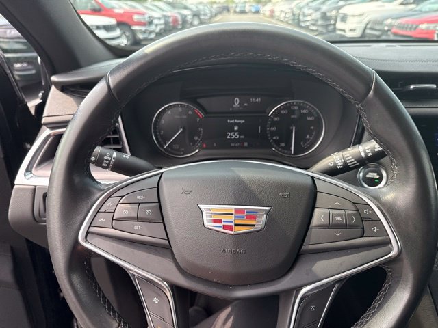 Used 2023 Cadillac XT5 Luxury AWD/4WD image 15