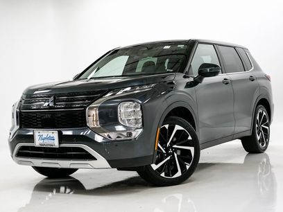 Used 2024 Mitsubishi Outlander SE