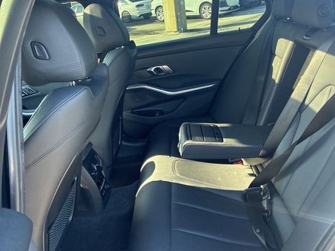 Used 2019 BMW 330i xDrive Sedan w/ Convenience Package image 16