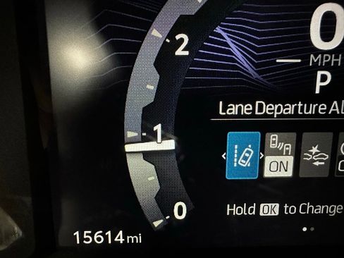 Used 2025 Toyota 4Runner SR5 image 24