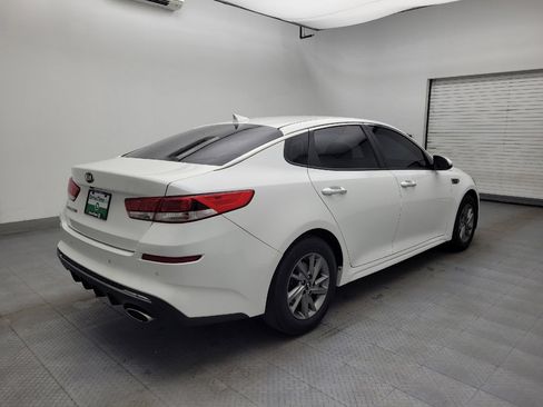 Used 2019 Kia Optima LX FWD image 9