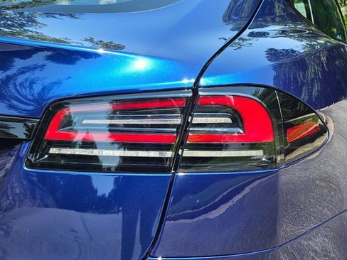 Used 2023 Tesla Model S AWD/4WD image 30