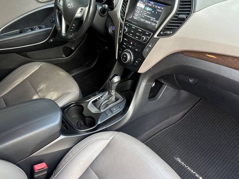 Used 2017 Hyundai Santa Fe Sport FWD image 13